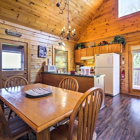 Sevierville Retreat Private Hot Tub And Lake Views! Exteriör bild