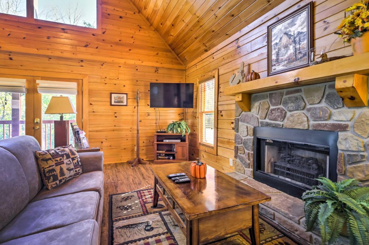 Sevierville Retreat Private Hot Tub And Lake Views! Exteriör bild