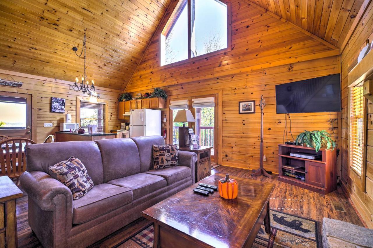 Sevierville Retreat Private Hot Tub And Lake Views! Exteriör bild